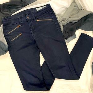 Rag & Bone | Skinny Jean | Zipper Pockets & Ankles